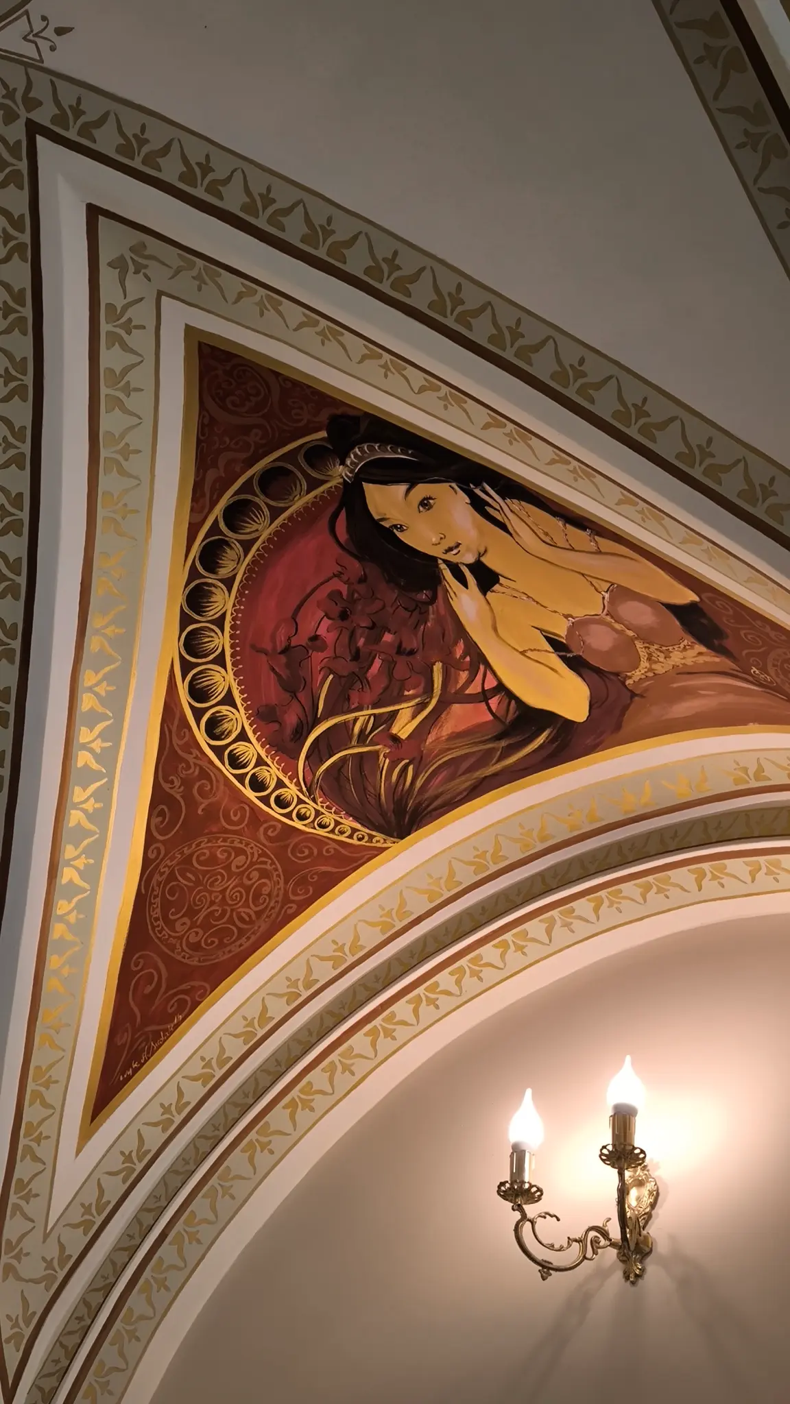 Wnętrze reprezentacyjnego holu w pałacu